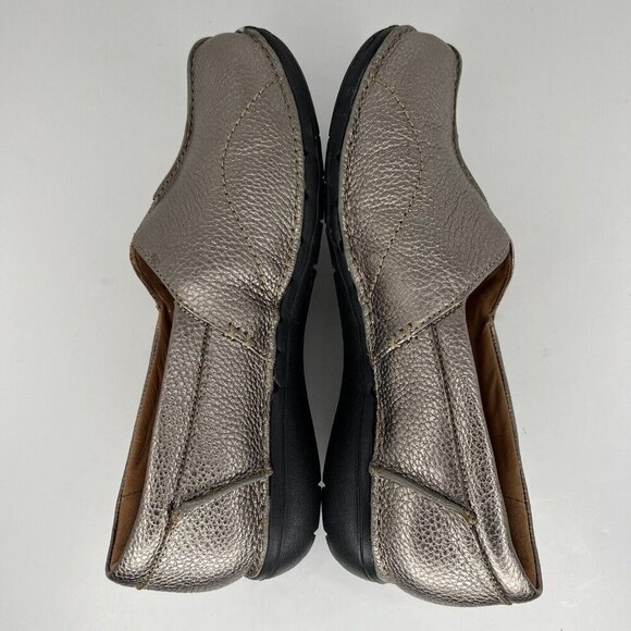 Clarks Unstructured Gold Leather Slip-On Casual Shoes Womens Size 9M Loafers - Picture 6 of 9